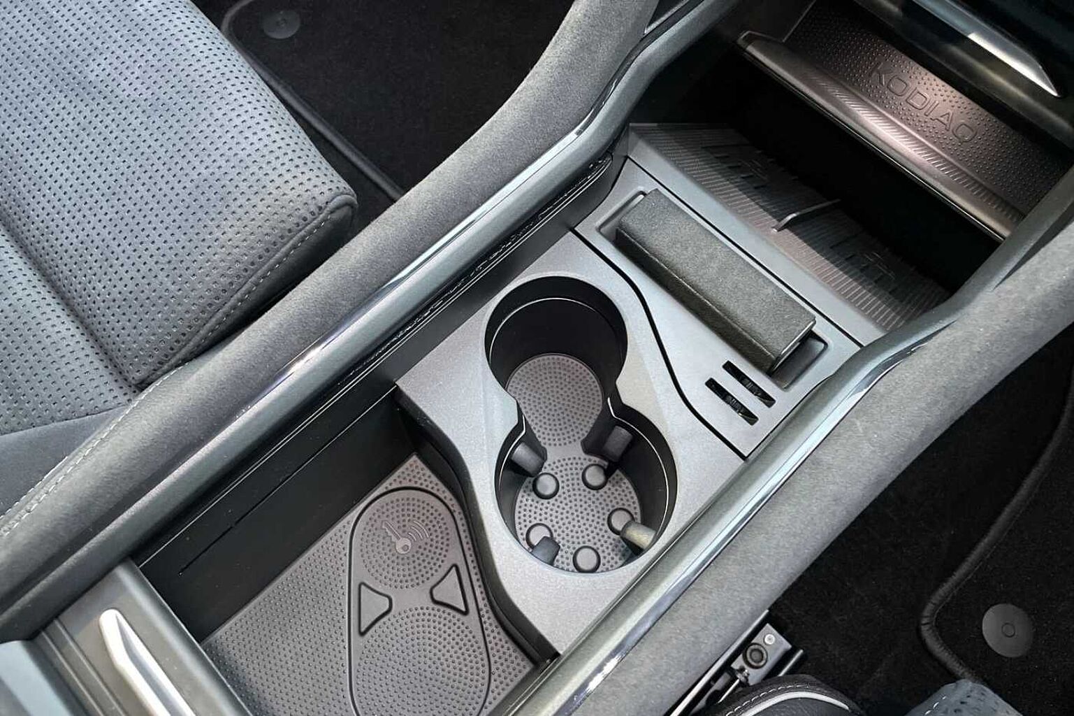 SKODA Kodiaq SportLine (5 seats) 1.5 TSI iV 204 PS DSG