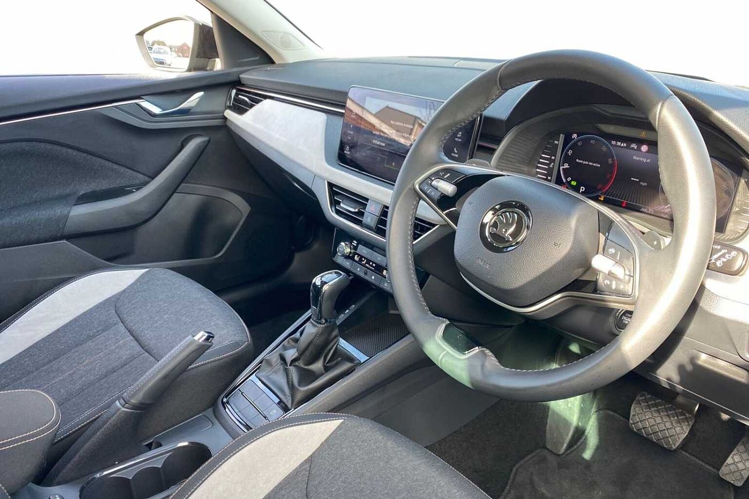SKODA Kamiq Hatchback 1.5 TSI SE L 5dr DSG