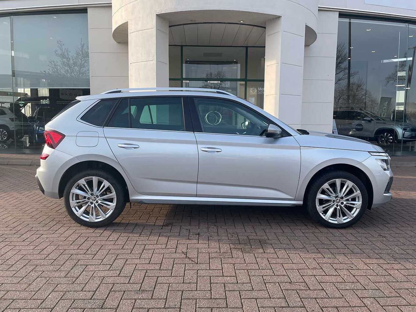 SKODA Kamiq Hatchback 1.5 TSI SE L 5dr