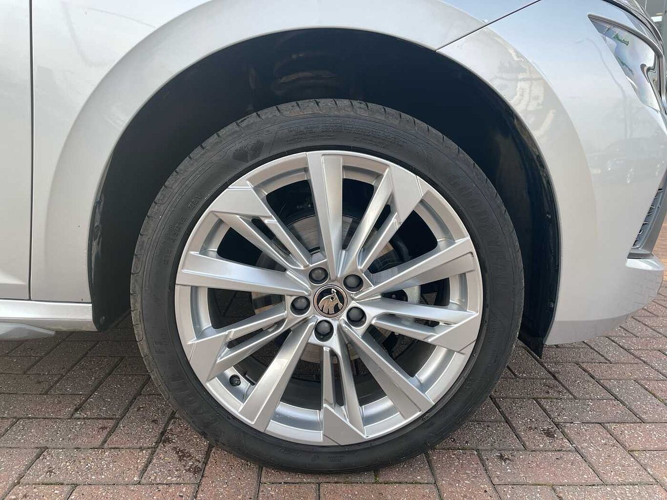 SKODA Kamiq Hatchback 1.5 TSI SE L 5dr